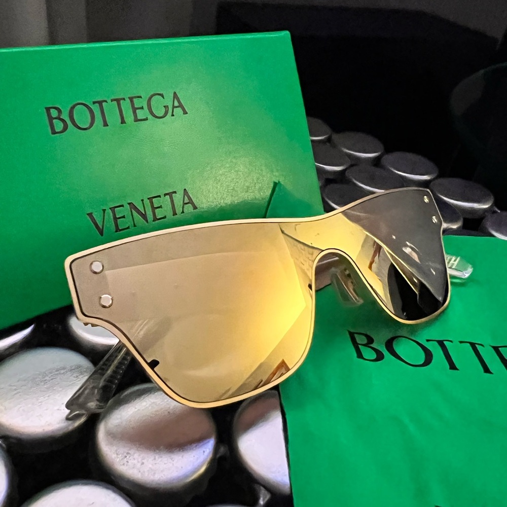 Bottega Veneta Original Rectangular Sunglasses In… - image 5
